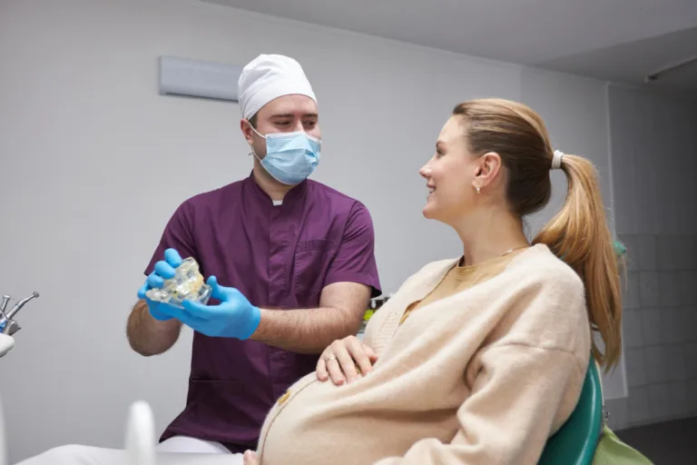 Pregnant Women Visit The Dentist